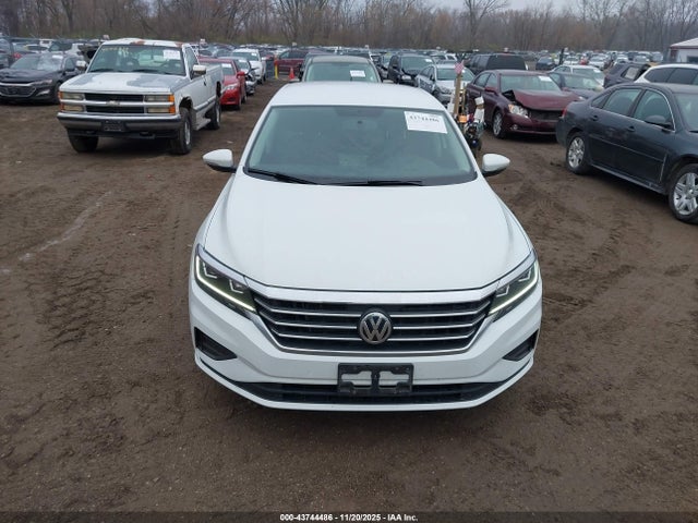 Volkswagen Passat 2.0t S 2020 1VWAA7A30LC003628 Image 13