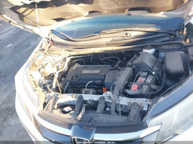 2HKRM4H5XFH704916 Honda CR-V EX