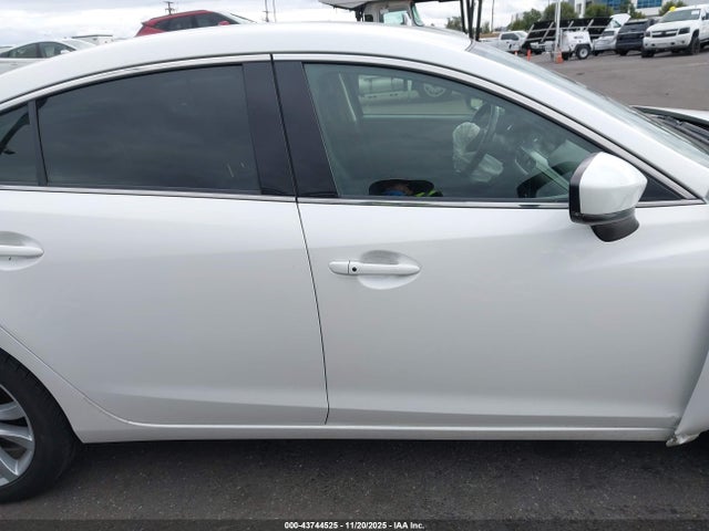 JM1GL1V55H1111178 Mazda Mazda6 Touring