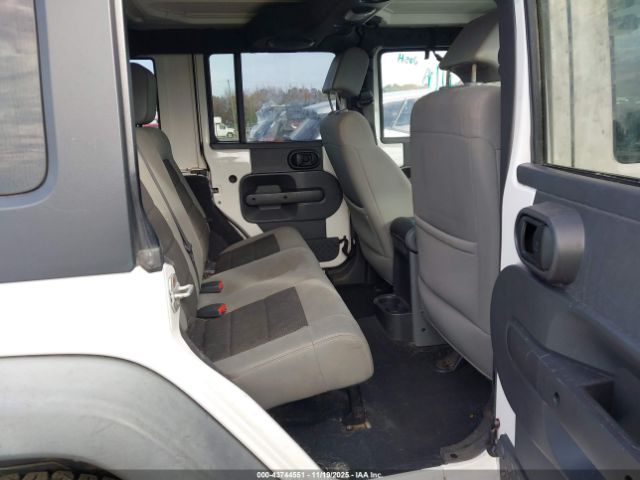 2010 JEEP WRANGLER UNLIMITED 1J4HA6H18AL220447 Photo 7