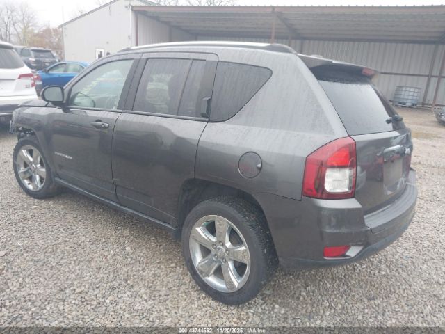 2015 JEEP COMPASS 1C4NJCEB3FD139202 Photo 2