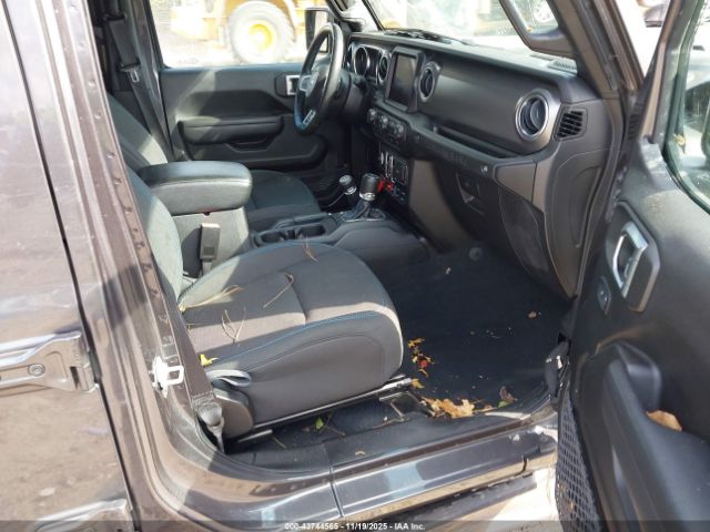 2023 JEEP WRANGLER 4XE 1C4JJXR69PW580695 Photo 4