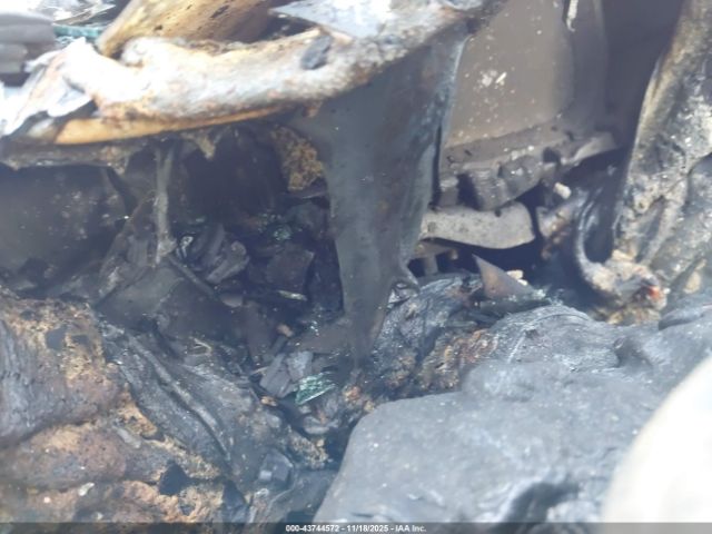 2024 TOYOTA RAV4 PRIME JTMFB3FVXRD167657 Photo 6