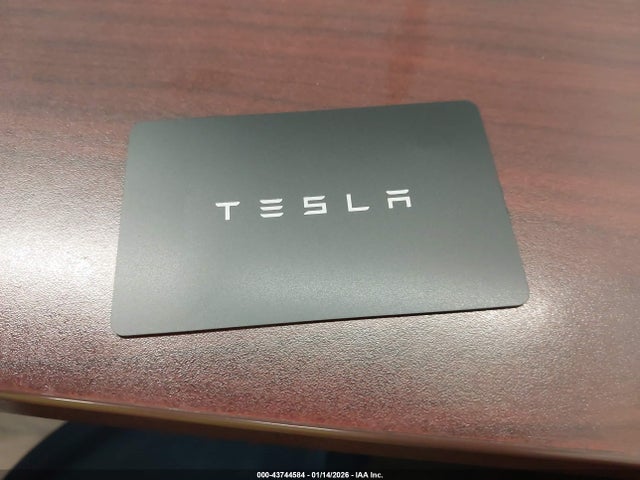 2025 TESLA MODEL 3 5YJ3E1EA3SF988711 Photo 10