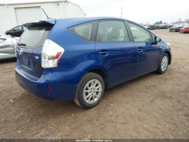 2013 TOYOTA PRIUS V JTDZN3EU3D3229654 Photo 3