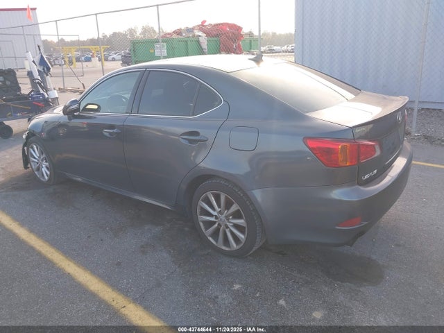 2010 LEXUS IS 250 JTHCF5C21A5039513 Photo 2