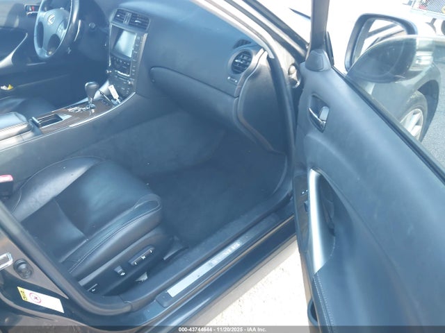 2010 LEXUS IS 250 JTHCF5C21A5039513 Photo 4