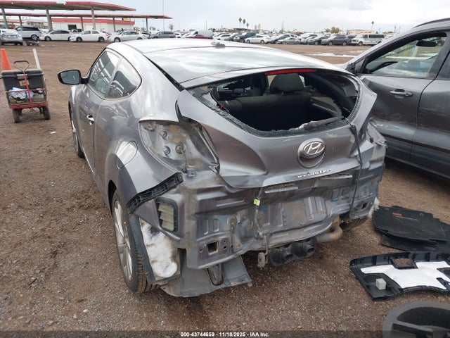 2016 Hyundai Veloster მანქანა იყიდება აუქციონზე, vin: KMHTC6AD2GU270399, აუქციონის ნომერი: 43744659
