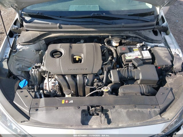 Продаж на аукціоні авто 2020 Hyundai Elantra Sel, vin: 5NPD84LF4LH583410, номер лоту: 43744681