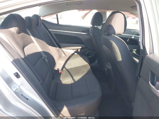 Продаж на аукціоні авто 2020 Hyundai Elantra Sel, vin: 5NPD84LF4LH583410, номер лоту: 43744681