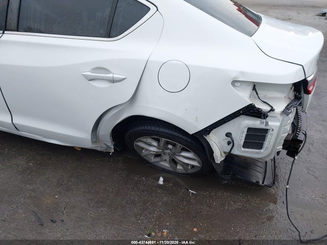 2020 Acura Ilx Standard მანქანა იყიდება აუქციონზე, vin: 19UDE2F3XLA001916, აუქციონის ნომერი: 43744691