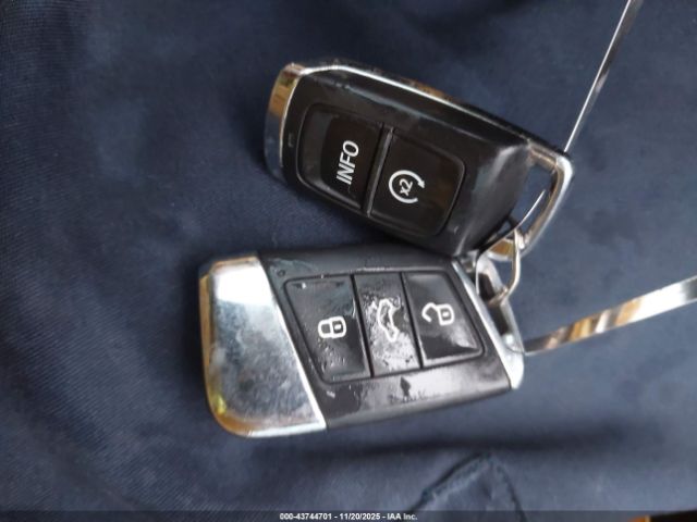 2021 VOLKSWAGEN ATLAS 1V2DP2CAXMC584147 Photo 10