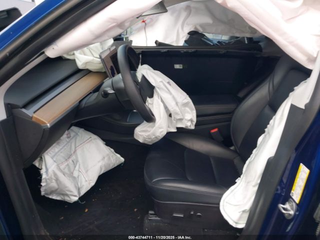 2021 TESLA MODEL Y 5YJYGDEE1MF218269 Photo 4