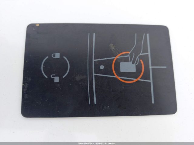 2022 TESLA MODEL 3 5YJ3E1EA9NF339807 Photo 10