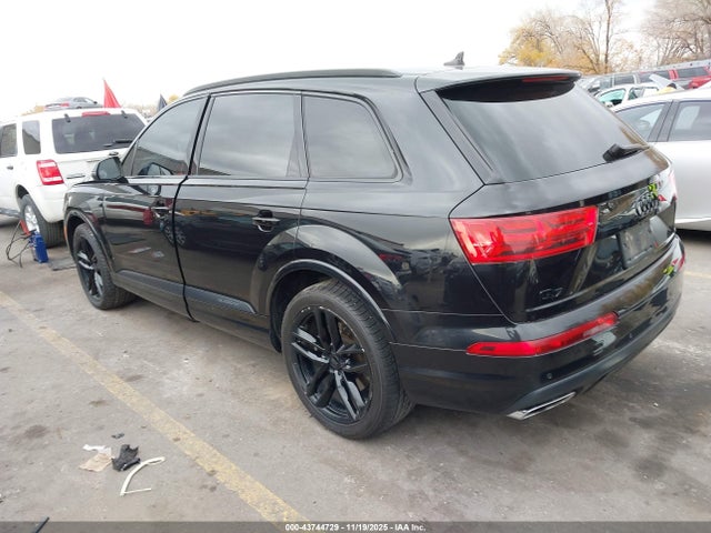 2017 AUDI Q7 WA1VAAF76HD023343 Photo 2