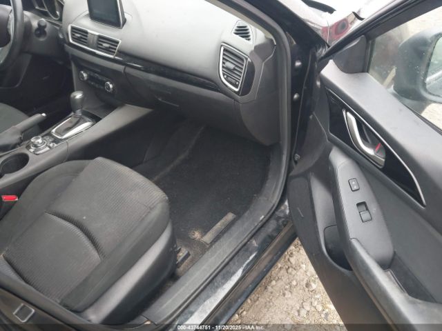 2015 MAZDA MAZDA3 3MZBM1L70FM184905 Photo 4