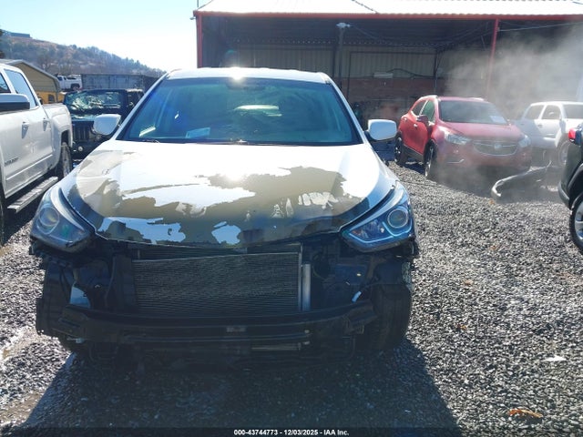 5NMZT3LB2JH079122 Hyundai Santa Fe Sport 2.4l