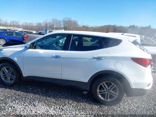 5NMZT3LB2JH079122 Hyundai Santa Fe Sport 2.4l