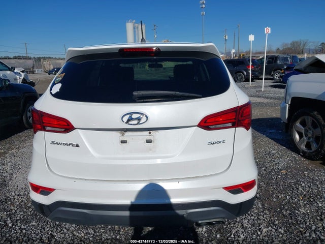 5NMZT3LB2JH079122 Hyundai Santa Fe Sport 2.4l