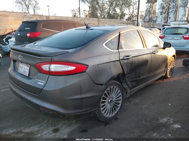 Ford Fusion Titanium 2016 3FA6P0K97GR399913 Image 4