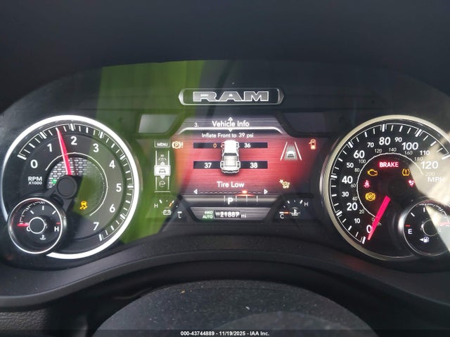 Auction sale of the 2025 Ram 1500, vin: 1C6SRFFP4SN527722, lot number: 43744889