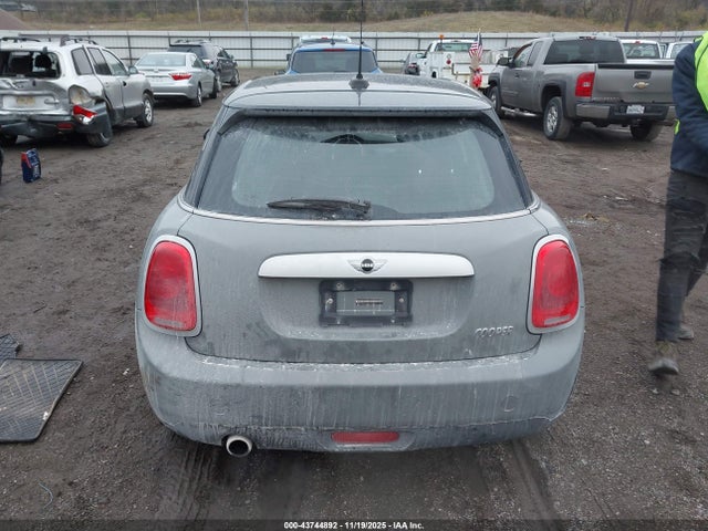 WMWXS5C51FT831802 Mini Hardtop Cooper