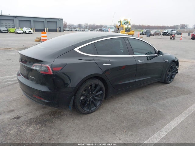 2018 TESLA MODEL 3 5YJ3E1EB5JF100290 Photo 3