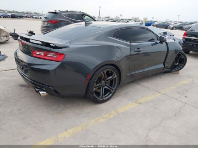 2016 CHEVROLET CAMARO 1G1FH1R7XG0181717 Photo 3