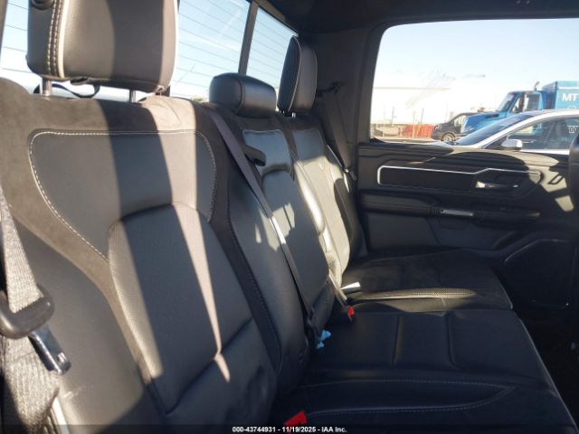 2025 RAM 1500 1C6SRFJP5SN567489 Photo 7