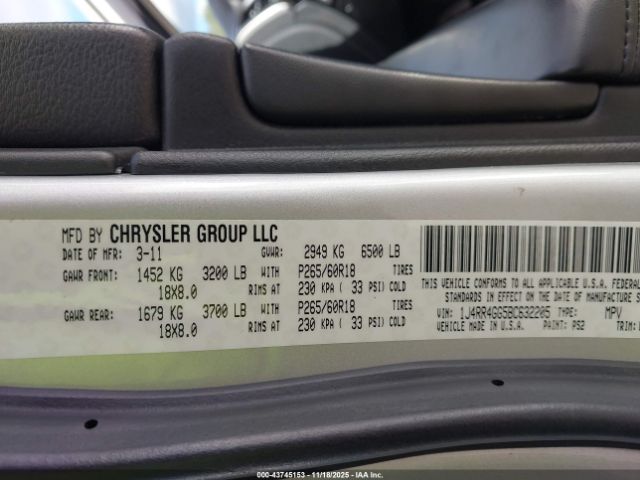 2011 JEEP GRAND CHEROKEE 1J4RR4GG5BC632205 Photo 8