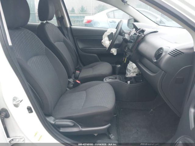 2015 MITSUBISHI MIRAGE ML32A3HJ8FH041249 Photo 4