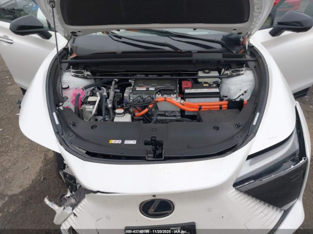 2023 LEXUS RZ 450E JTJAAAAB6PA010315 Photo 9