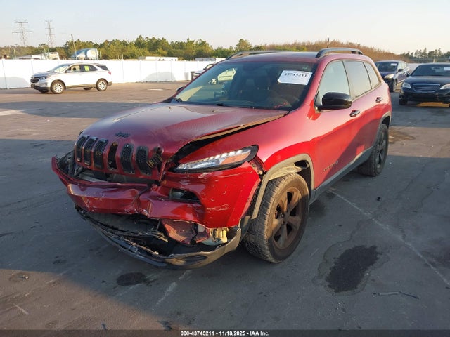 43745211 :رقم المزاد ، 1C4PJLAB2HW578381 vin ، 2017 Jeep Cherokee Altitude Fwd مزاد بيع