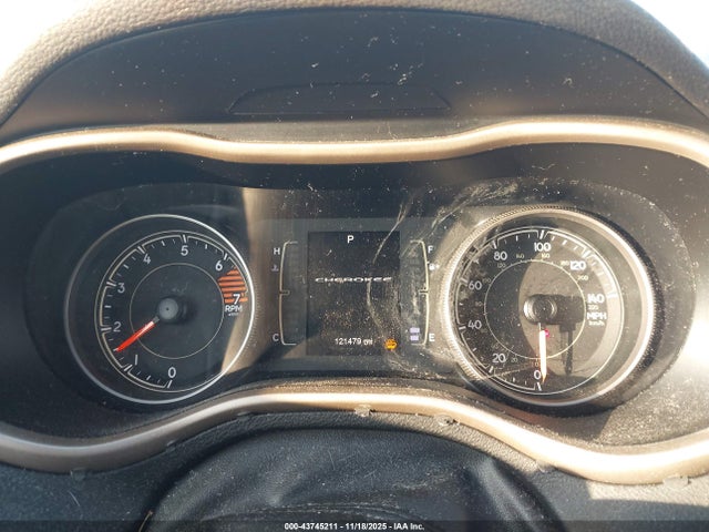 43745211 :رقم المزاد ، 1C4PJLAB2HW578381 vin ، 2017 Jeep Cherokee Altitude Fwd مزاد بيع