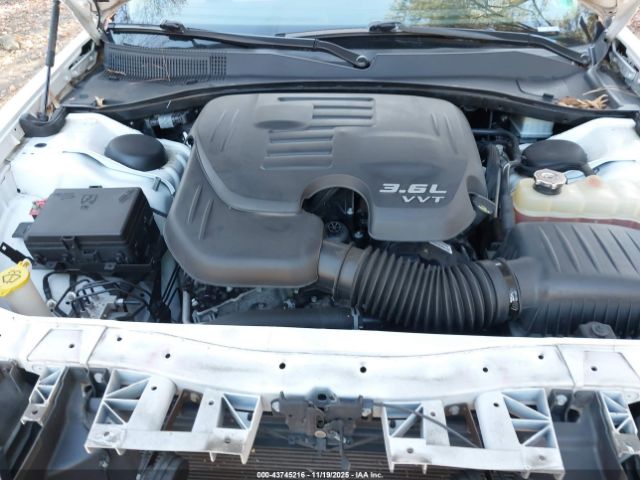 2018 CHRYSLER 300 2C3CCAAG7JH275968 Photo 9