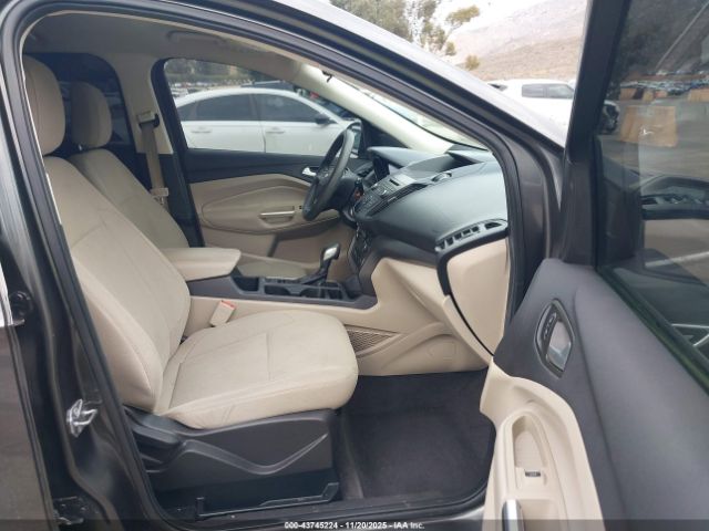 2018 FORD ESCAPE 1FMCU9GD8JUC13489 Photo 4