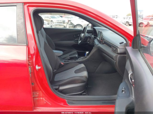 2019 HYUNDAI VELOSTER KMHTG6AF4KU019348 Photo 4