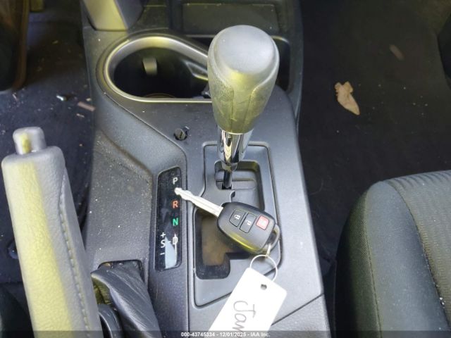 2017 TOYOTA RAV4 JTMZFREV5HJ713478 Photo 10