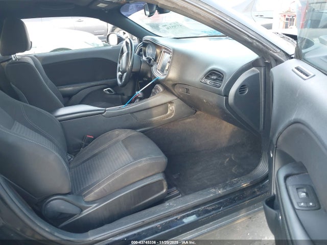 2015 DODGE CHALLENGER 2C3CDZAT7FH775080 Photo 4
