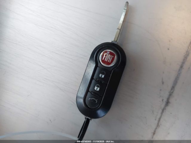 2013 FIAT 500 3C3CFFAR3DT693204 Photo 10