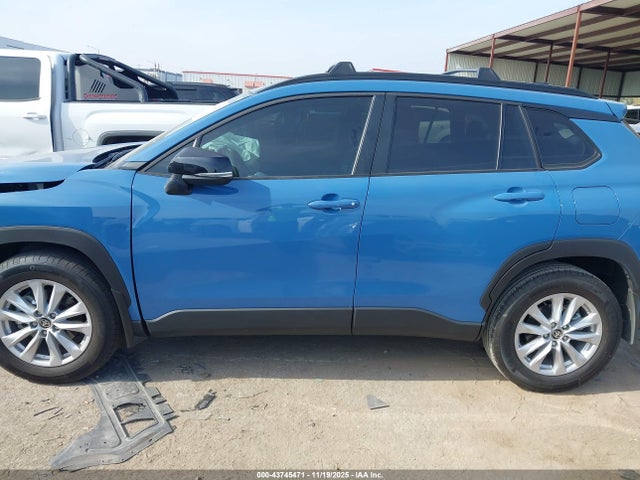 2026 Toyota Corolla Cross Le მანქანა იყიდება აუქციონზე, vin: 7MUCAAAGXTV158445, აუქციონის ნომერი: 43745471