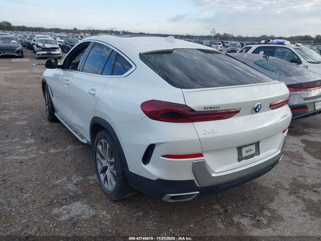 2020 BMW X6 5UXCY4C06L9D17744 Photo 2