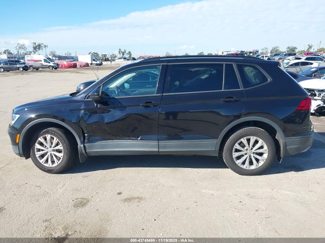 3VV1B7AX6JM079449 Volkswagen Tiguan 2.0t S