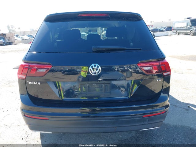 3VV1B7AX6JM079449 Volkswagen Tiguan 2.0t S