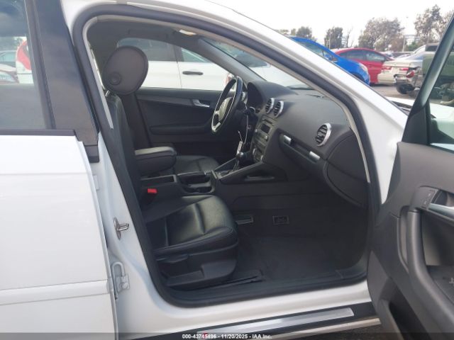 2012 AUDI A3 WAUBFAFM3CA009505 Photo 4