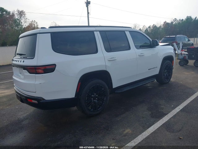 2024 JEEP WAGONEER 1C4SJVBP6RS103115 Photo 3