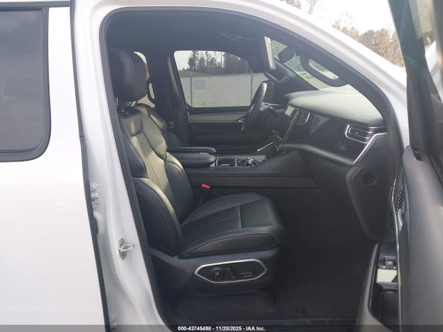 2024 JEEP WAGONEER 1C4SJVBP6RS103115 Photo 4