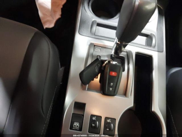 2024 TOYOTA 4RUNNER JTENU5JR6R6219846 Photo 10