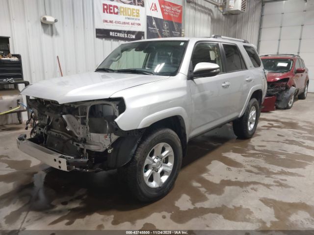 2024 TOYOTA 4RUNNER JTENU5JR6R6219846 Photo 1
