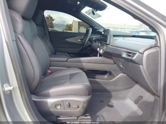 2024 ACURA ZDX 4W5KHNRL8RZ506957 Photo 4